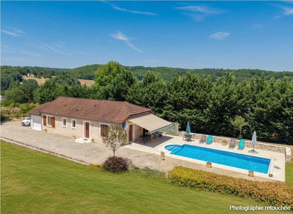 Maison contemporaine - Gourdon SECTEUR GOURDON - Lumineuse Maison contemporaine de plain-pied 3 chambres avec jardin arboré et piscine