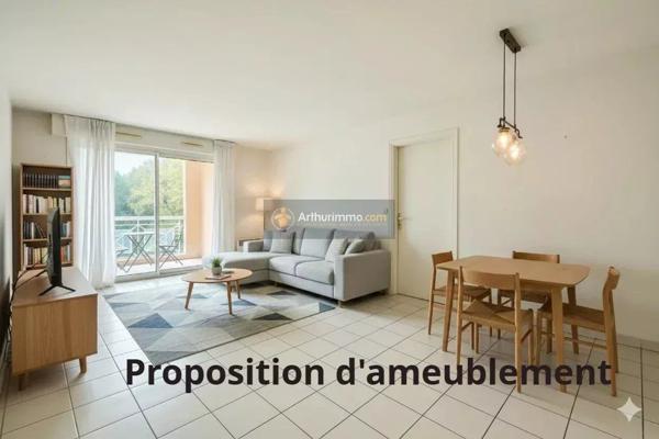 Vente Appartement 3 pièces 64 m2 à Fréjus