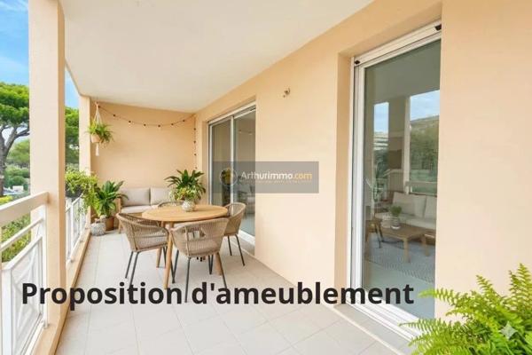 Vente Appartement 3 pièces 64 m2 à Fréjus
