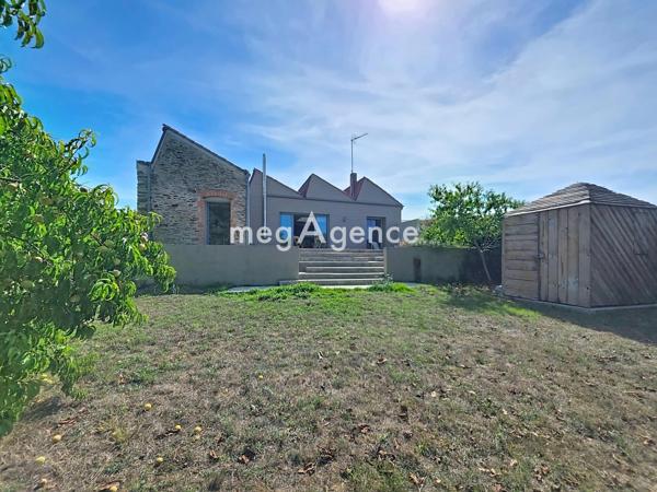 Maison à ANDREZE, 49600 - 6 pièces 148m²