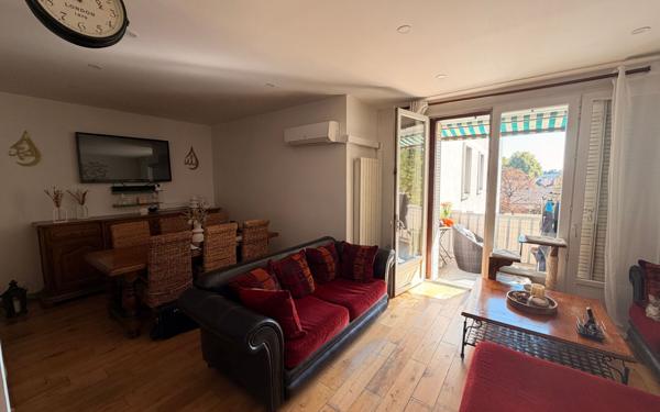 Appartement à vendre    4 pièces • 90 m2 Avignon