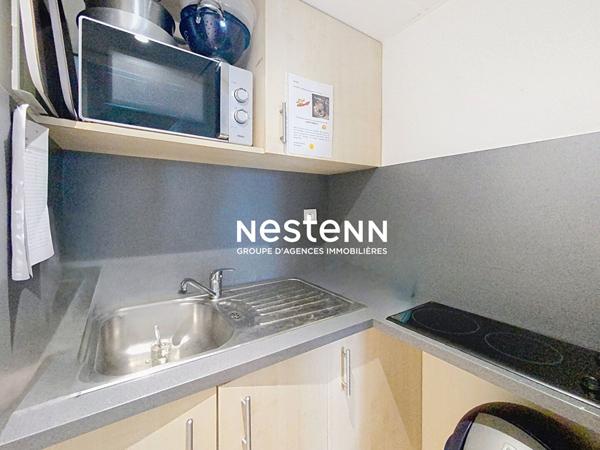 Nice OUEST - Bureaux - Dernier étage - 200m2 - 5 min aéroport - 3 min autoroute - Piscine