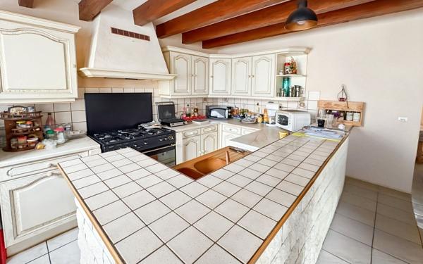 Maison à vendre    5 pièces • 92 m2 Montluçon