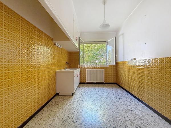 Maison Perpignan 5 chambres avec garage et jardin