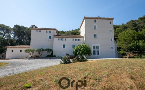 Maison à vendre    14 pièces •  Narbonne