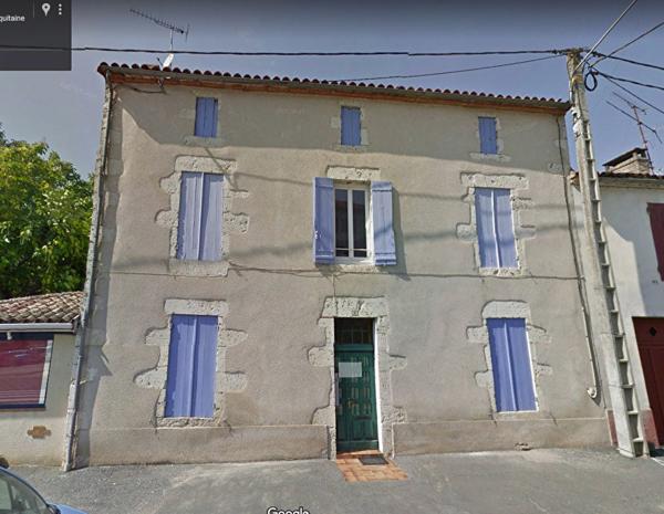 Castelmoron sur Lot, appartement 3 pièce(s) de 55 m2 comprenant pièce de vie avec cuisine équipée en rdc et chambre et bureau à l'étages à l'étage avec salle de bains , Castelmoron sur lot