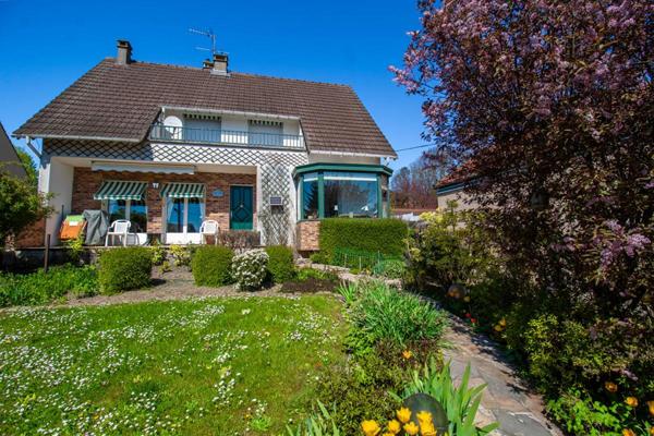 Maison Thorigny Sur Marne 7 pièce(s) 1646 m2
