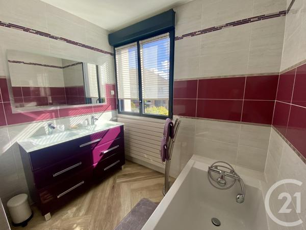 Maison à vendre  7 pièces - 286 m2 DONVILLE LES BAINS - 50