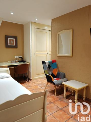 Studio 1 pièce de 25 m² à Toulon (83000)