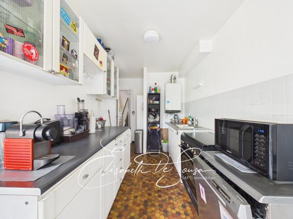 DUPLEX FAMILIAL AVEC BOX ET BALCON