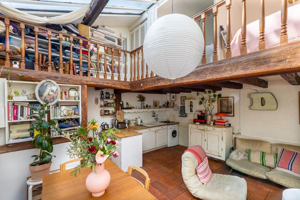 EXCLUSIVITÉ : Atelier d'Artiste - Esprit Loft & Verrière - Abbesses / Montmartre