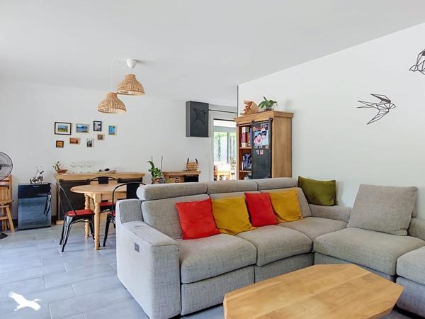 Maison 375 000 € Saint-Jean 4 p 91 m² DPE D