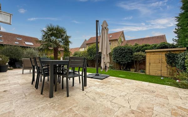 Maison à vendre    6 pièces •  Marines