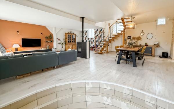 Maison à vendre    6 pièces •  Marines