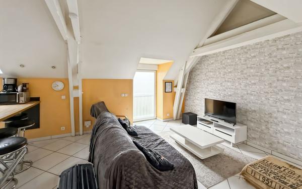 Maison à vendre    6 pièces •  Marines