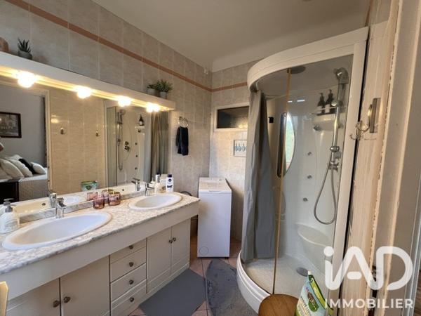 Maison à vendre 8 pièces 202 m² Sarlat-la-Canéda