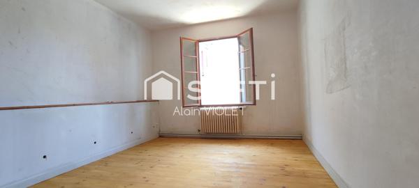 Maison de 137 m² avec 3 chambres