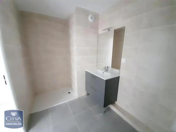 Appartement à louer 2 pièces 38.45m² Le Cannet (06110)