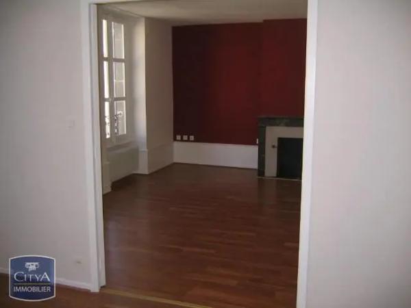 Appartement à louer 4 pièces 89m²