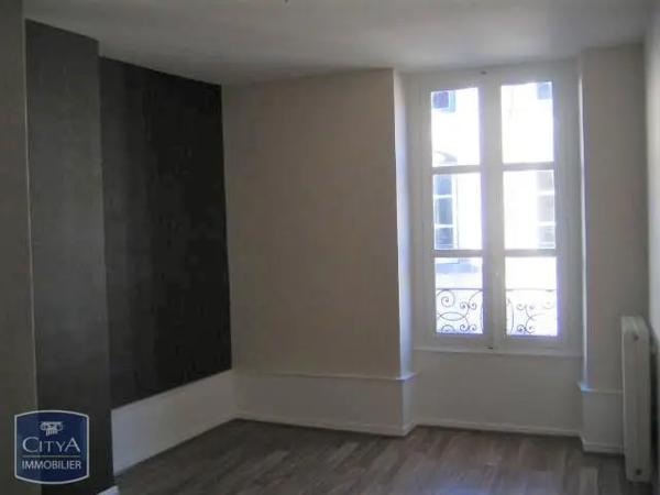 Appartement à louer 4 pièces 89m²