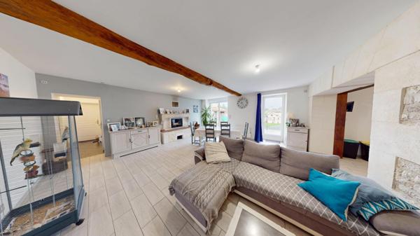 Vous rechercher une grande maison avec 5 chambres?