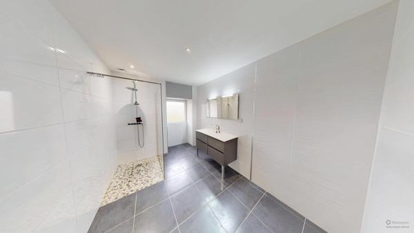 Vous rechercher une grande maison avec 5 chambres?