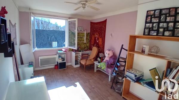 Maison 6 pièces de 166 m² à Thiézac (15800)