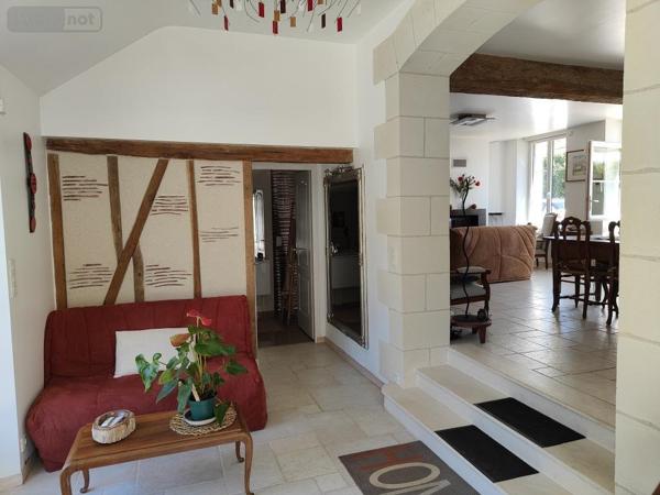 Maison à vendre à Saint-Ouen-les-Vignes dans l'Indre-et-Loire (37530), ref : 021/MA0789