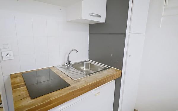 Appartement à louer    1 pièce • 13,22 m2 Tours