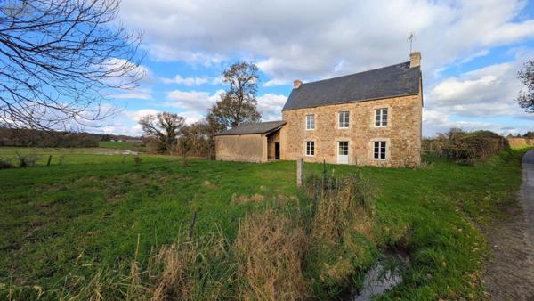 Maison à vendre à Saint-Sauveur-le-Vicomte dans la Manche (50390), ref : 40