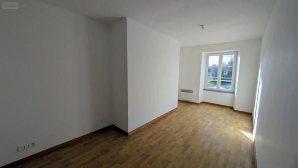 Maison à vendre à Saint-Sauveur-le-Vicomte dans la Manche (50390), ref : 40