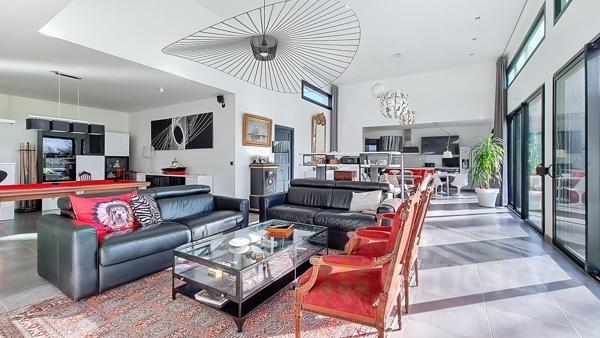 Maison 8 pièces - 281 m² Bien prestige