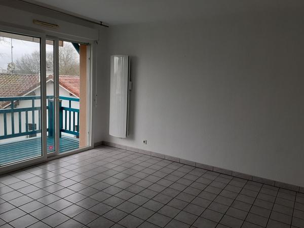 Dax , Appartement, 3 pièces, 62 m², 174 000 € - Réf : 3864-106403