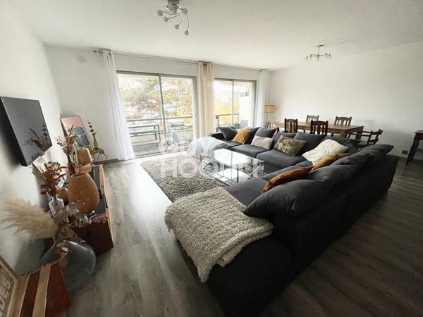 Clermont-Ferrand secteur Montjuzet - Appartement T4 96 m2 avec balcon et garage