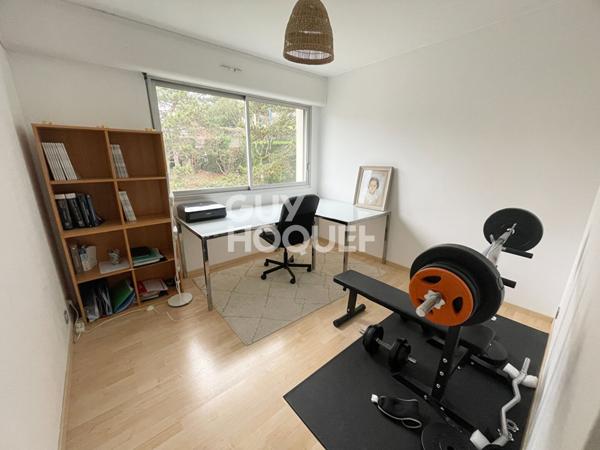 Clermont-Ferrand secteur Montjuzet - Appartement T4 96 m2 avec balcon et garage