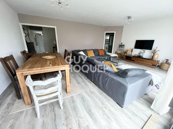 Clermont-Ferrand secteur Montjuzet - Appartement T4 96 m2 avec balcon et garage