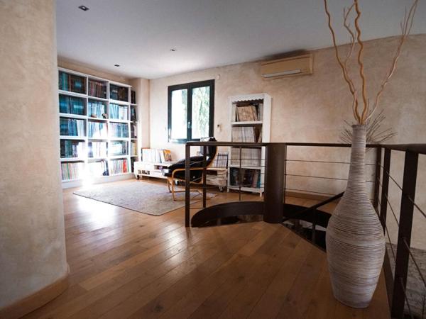Incroyable villa de haut standing  de 205 m² sur un terrain de 2000 m² avec piscine