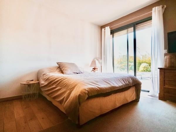 Incroyable villa de haut standing  de 205 m² sur un terrain de 2000 m² avec piscine