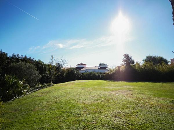 Incroyable villa de haut standing  de 205 m² sur un terrain de 2000 m² avec piscine