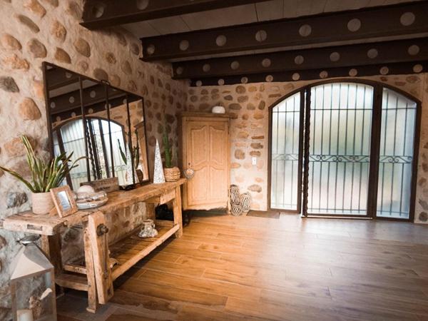 Incroyable villa de haut standing  de 205 m² sur un terrain de 2000 m² avec piscine