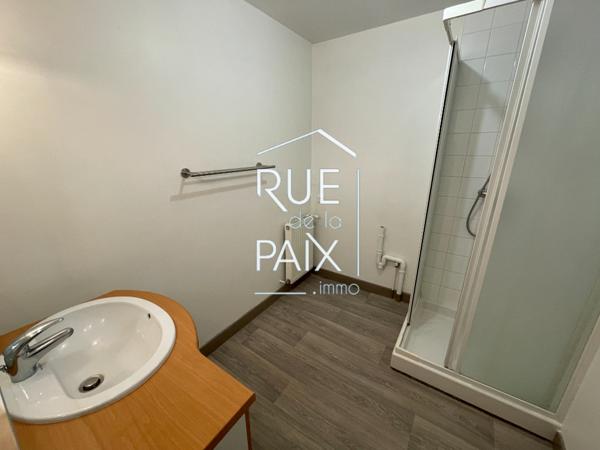 86140 SAINT GENEST D AMBIERE A LOUER - Appartement T3 Saint-Genest-D'Ambière