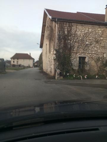 La Balme (73170) SETEUR LA BALME MAISON MITOYENNE AVEC COURETTE