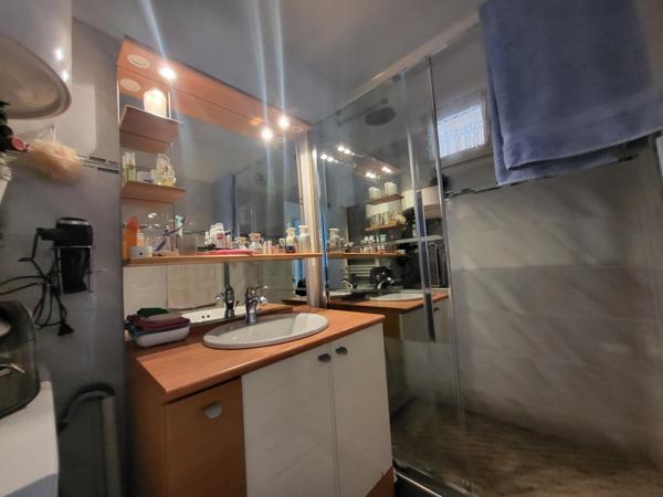 Appartement 2pièces dans résidence sécurisée avec piscine