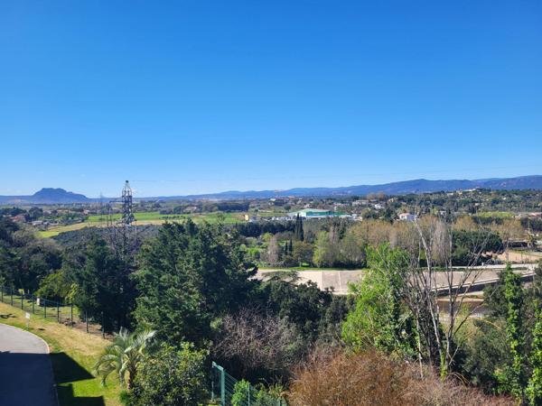 Appartement 2pièces dans résidence sécurisée avec piscine
