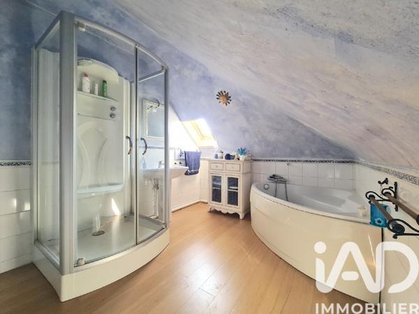 Maison à vendre 11 pièces 180 m² Gagny