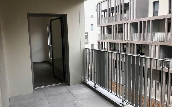 Appartement à vendre    2 pièces • 38 m2 Lyon 7