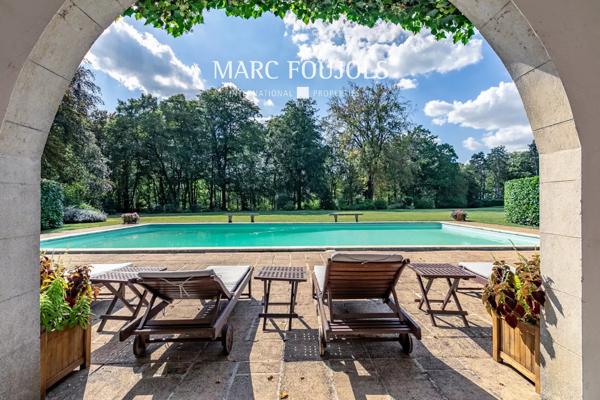 Propriété de prestige au coeur d’un parc de plus de 4 hectares…