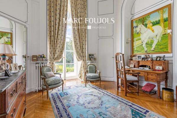 Propriété de prestige au coeur d’un parc de plus de 4 hectares…