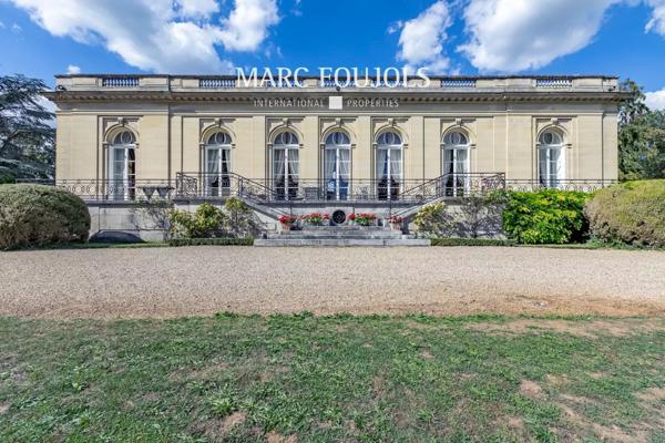 Propriété de prestige au coeur d’un parc de plus de 4 hectares…