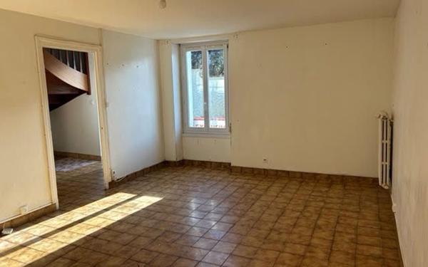 Maison à vendre    3 pièces • 105 m2 Saint-Joachim